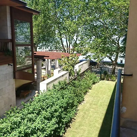 Mala Apartment